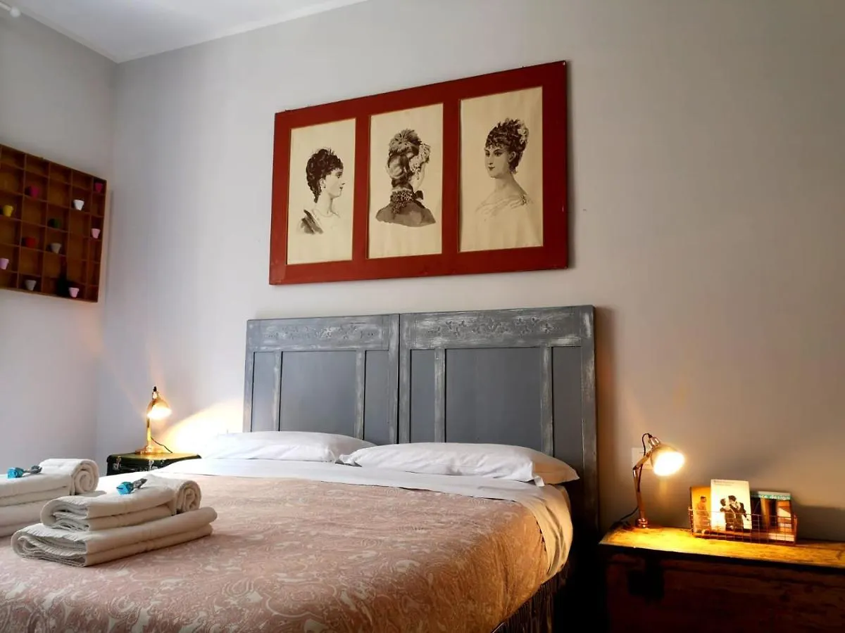 Interno Otto Apartment Rome Italy